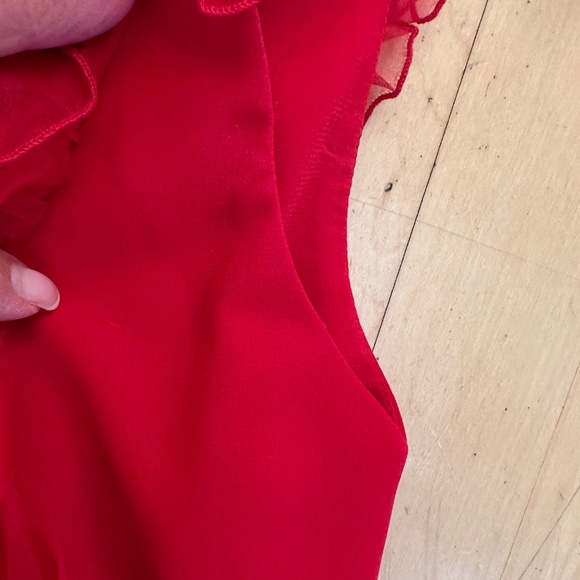 Alice + Olivia Gwen Red Ruffle Crystal Embellished Top, 0, GD1188 - Picture 5 of 5